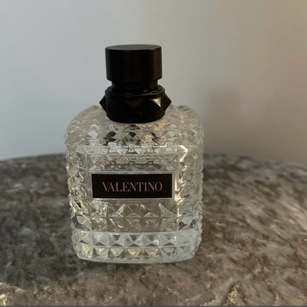 Valentino Diamond-Cut Bottle with Black Cap